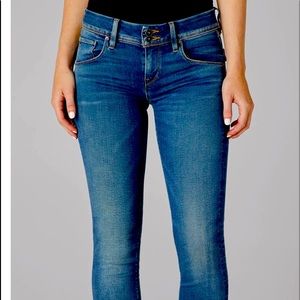 Beth Mid-Rise Baby Bootcut Jean